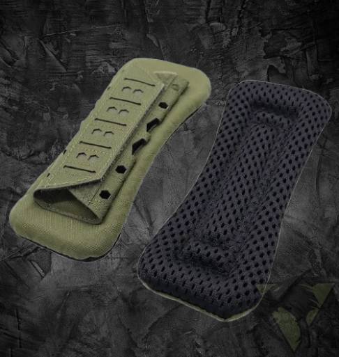 Coussin de confort pour porte plaque ou sangle